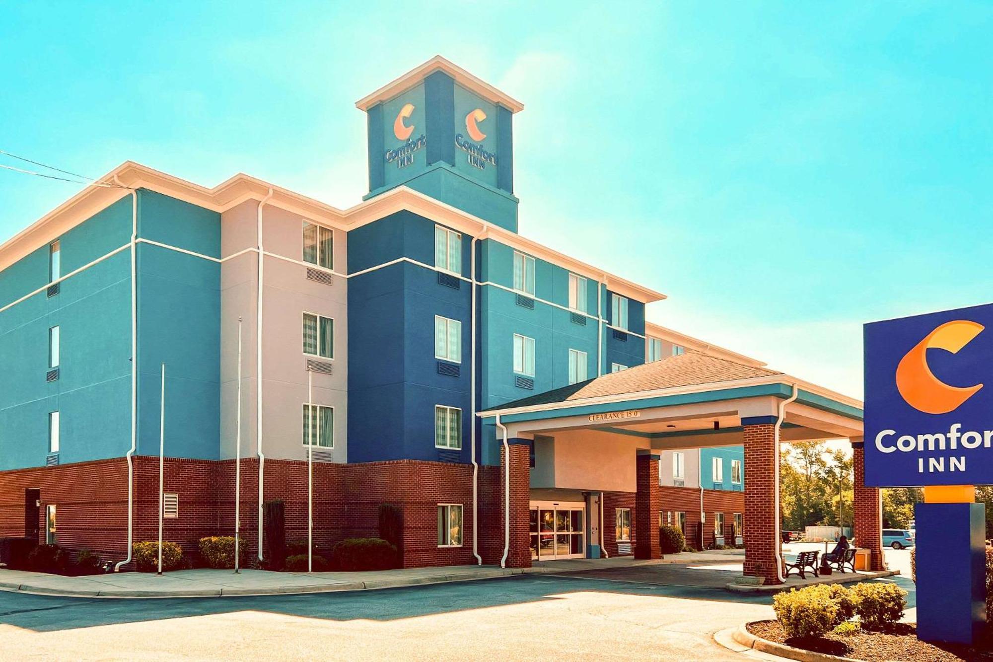 Comfort Inn Эмпория Экстерьер фото